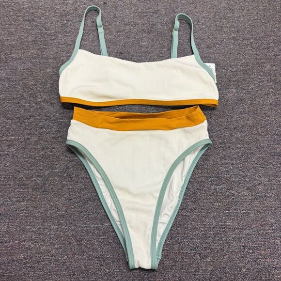 L*Space Gemma Bikini Top & Frenchi Bikini Bottom - Picture 2 of 6